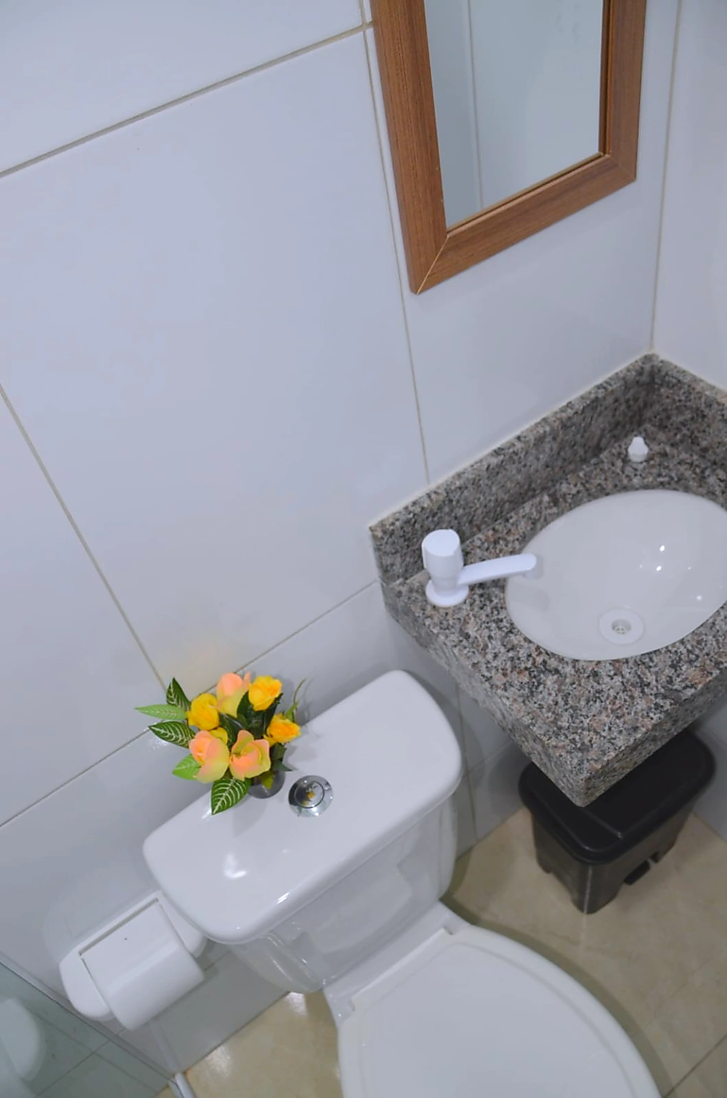Quarto 1 — banheiro