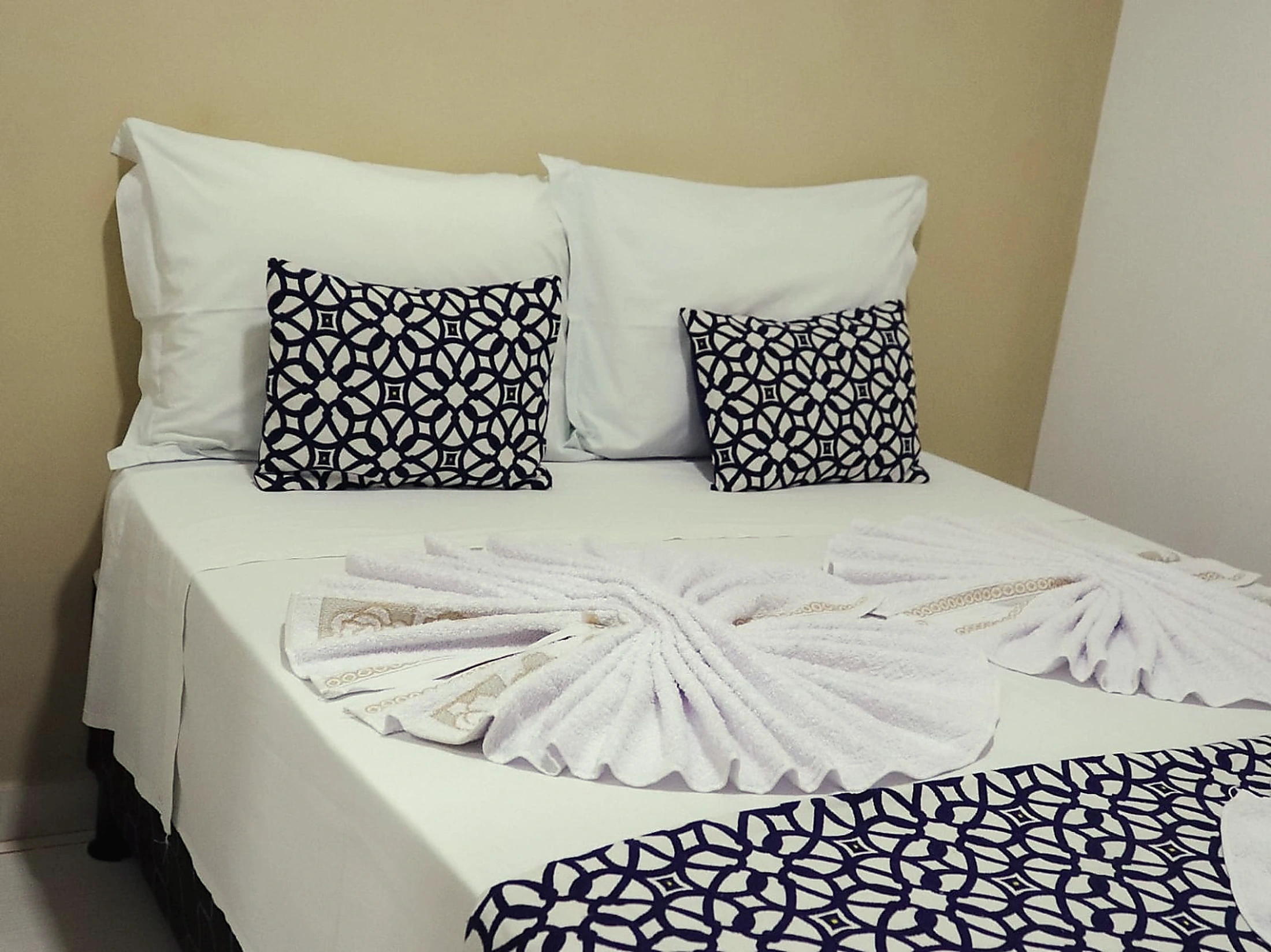 Quarto 2 — visão geral da suíte